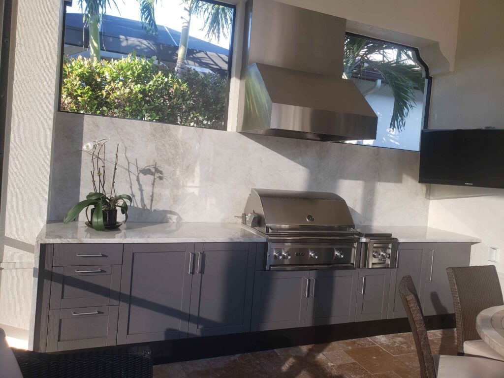 Cabinetry Chadwick Outdoor Kitchen