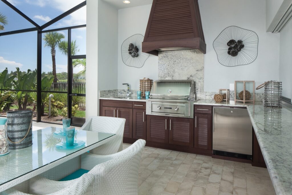 The Perfect Outdoor Kitchen for Holiday Hosting