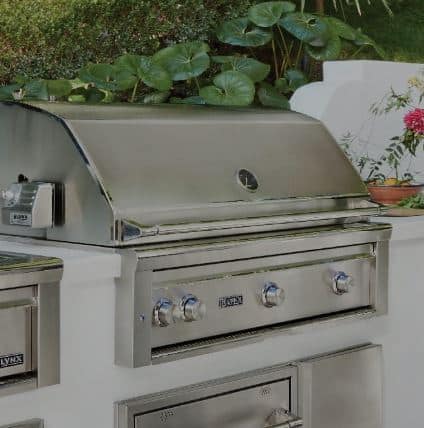 Outdoor Kitchen Experience